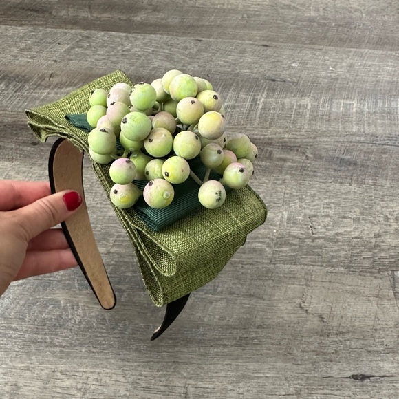 Handmade Designer Fascinator Headband Floral Green Bow and Berries - Picture 11 of 13